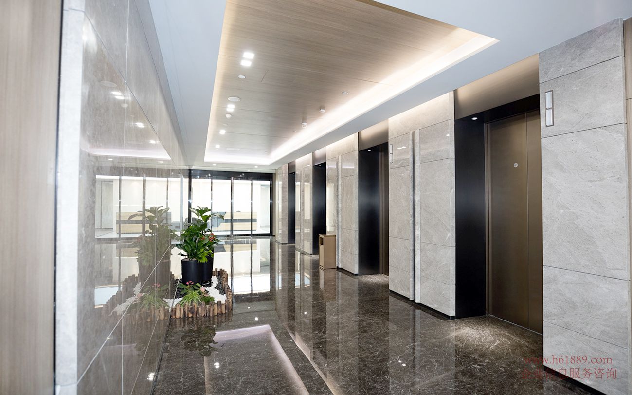 京地大厦 地铁1号线【罗宝线】地铁10号线【坂田线】岗厦地铁站 D出入口 电梯厅图片