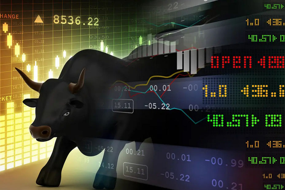 1.开放散户交易的币可能有哪些 根据香港在 2023年3 月份发布的新规,持牌平台营运者如有意向零售客户提供虚拟资产,亦应确保所挑选的虚拟资产属于合资格的大型虚拟资产,并符合下列特定代币纳入准则:“合资格的大型虚拟资产”指获纳入由至少两个独立指数提供者所推出的至少两个“获接纳的指数”中的虚拟资产;持牌平台营运者应确保在两个指数中至少有一个由在发布传统非虚拟资产金融市场的指数方面具有经验的指数提供者所推出,例如曾推出获证监会认可指数基金跟踪的指数的指数提供者 根据 @tier10k 统计,目前五个主流传统机构推出的指数,比特币 BTC 、以太坊 ETH 记录在所有的指数中;排名第二的是莱特币 LTC 与波卡 DOT、有四个指数列入;排名第三的是比特币现金(BCH)、SOL,有三个指数计入;排名第四的是 Cardano Avalanche Polygon 和 Chainlink,有两个指数计入。除此之外,EOS BNB ATOM FIL ETC XLM UNI 等也被计入一次。不过需要注意的是,各大指数也会随着行情变化而有所增减 William 认为,在满足证监会要求的情况下,目前共有 13 款加密资产可作为供散户交易的备选资料,分别是:BTC, ETH, ADA, SOL, MATIC, DOT, LTC, AVAX, UNI, LINK, AAVE, BCH 和 CRV。当然,上述币种不一定会被允许向散户提供交易。因为可供散户交易的资产需满足“交易所尽职审查+合资格的大型虚拟资产+证监会书面批准”三个条件,比如 SOL 和 BCH 目前的运营情况不甚乐观,可能会被证监会排除在外 目前 Hashkey 只提供 5 个资产与 7 个交易对,包括 BTCETH USDT USDC 和 USD;OSL 只提供 BTC 与 ETH