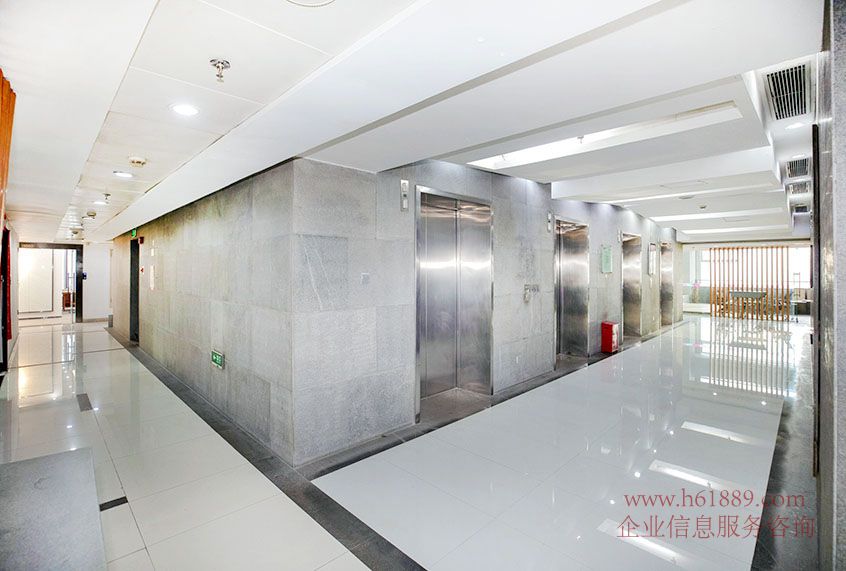 星河世纪【星河世纪大厦】岗厦北地铁站【深圳之眼】7出入口 公共区域电梯厅图片